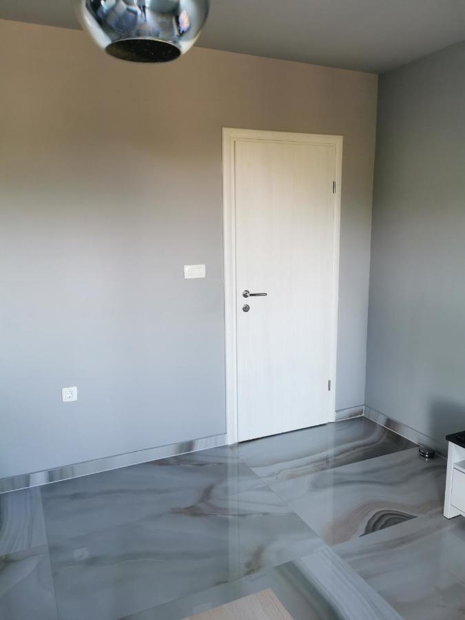 Apartment Luki Povile Esterno foto